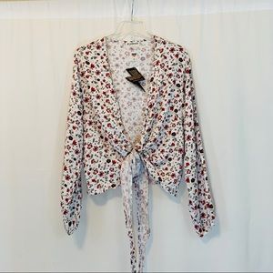 Junk Food Snow White Floral Top